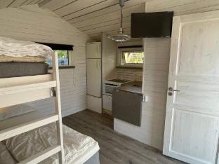 Guesthouse Near Skummelsov Beach